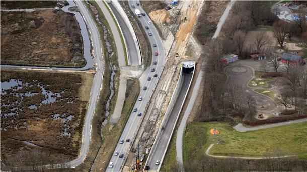 Die Tunneleinfahrt in Höhe des Spielparks Leherheide.