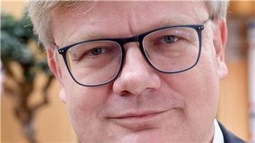 Die turbulenten Zeiten sind vorbei. Peter Klett wurde als Vorsitzender des Kunstvereins wiedergewählt.