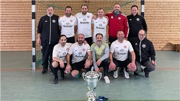 Die Ü40-Kicker des ESC Geestemünde sicherten sich die Futsal-Landesmeisterschaft.
