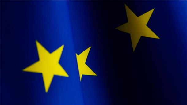 EU billigt endgültig weitere Milliardenhilfe für Ukraine Die Ukraine kann in Kürze mit weiteren EU-Finanzhilfen in Höhe von fünf Milliarden Euro rechnen.