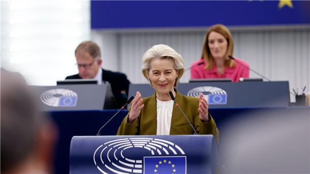 Krieg gegen die Ukraine: So ist die Lage „Die Ukraine trägt für uns alle eine schwere Last auf ihren Schultern“: EU-Kommissionspräsidentin Ursula von der Leyen.