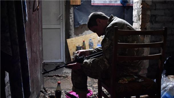 Krieg gegen die Ukraine: So ist die Lage Die Ukraine wehrt seit mehr als zwei Jahren eine großangelegte russische Invasion ab - heute wird der 798. Kriegstag gezählt.