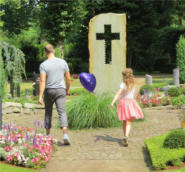 Die Umgestaltung der öffentlichen Friedhöfe beschäftigt die Samtgemeinde Zeven. Dabei sind viele Aspekte zu berücksichtigen.