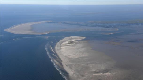 Unesco kritisiert Deutschland wegen Wattenmeer-Aktivitäten Die Unesco hat Deutschland und andere Länder für geplante oder bereits bestehende Aktivitäten und Infrastrukturprojekte im Weltnaturerbe Wattenmeer kritisiert. (Archivfoto)