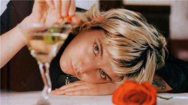 Indie-Pop von Caroline Rose: Schönheit aus der Trauer Die US-amerikanische Songwriterin Caroline Rose legt ein starkes Album vor.
