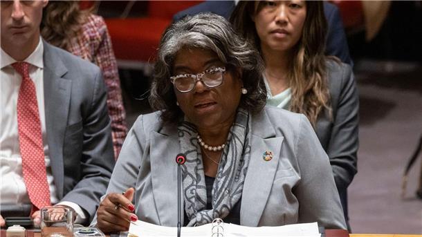 Zehn Zitate: Was die internationale Politik 2024 bewegte Die US-Botschafterin bei den Vereinten Nationen, Linda Thomas-Greenfield, spricht vor dem UN-Sicherheitsrat in New York. (Archivbild)