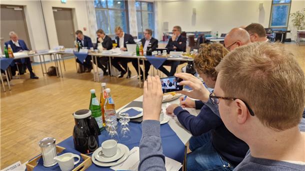 Pressekonferenz im Blockhaus Ahlhorn