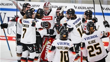 Die Vorfreude ist groß: In der Eisarena Bremerhaven werden bald wieder Länderspiele ausgetragen. Die deutschen Eishockey-Frauen kämpfen um ein Ticket für die Olympischen Spiele 2026.