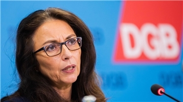 Die Vorsitzende des Deutschen Gewerkschaftsbundes: Yasmin Fahimi.