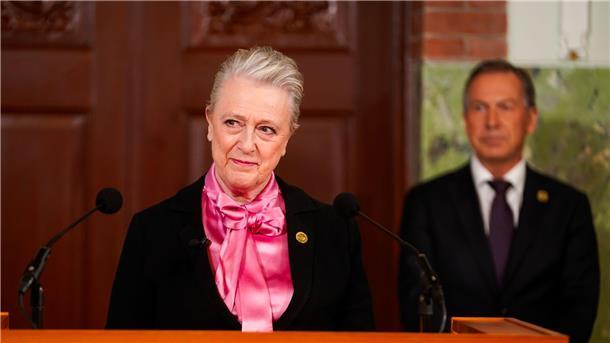 Die Vorsitzende des Nobelkomitees, Berit Reiss-Andersen, bei der Preisbekanntgabe in Oslo.