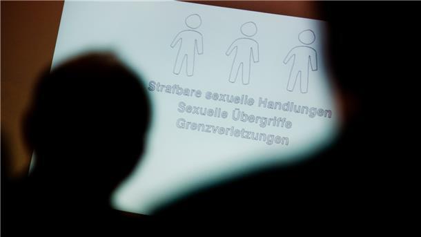 Ein Fall von Kindesmissbrauch wird derzeit in Stade verhandelt.