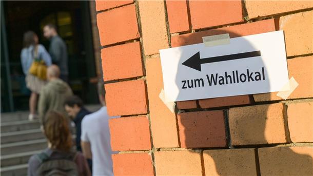 Schon 26.000 Helfer für Wiederholungswahl in Berlin gemeldet Die Wahl zum Berliner Abgeordnetenhaus soll am 12. Februar 2023 wiederholt werden.