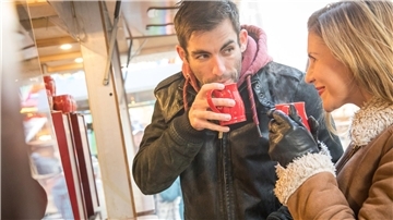 Glühwein trinken