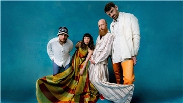 Die Welt von Little Dragon ist bunt.