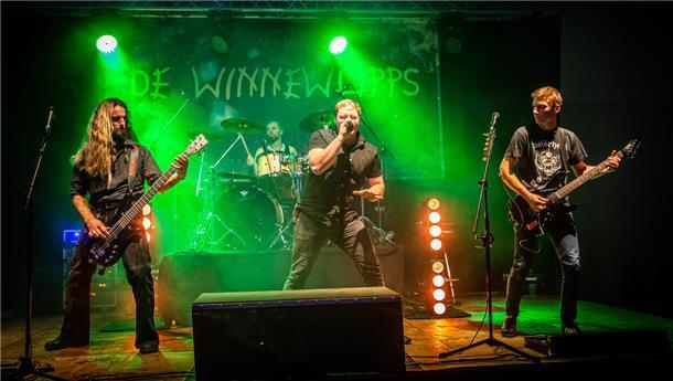 Rock on Isens: Butjadingen erhält ein neues Festival Die Winnewupps sind der Headliner am Freitag. Sie spielen Metal mit plattdeutschen Texten.