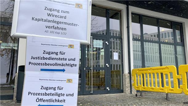Wirecard-Musterprozess beginnt mit Watschn - für ein Gericht Die Wirecard-Pleite im Sommer 2020 bedeutete für die Aktionäre Milliardenverluste. Ein Musterverfahren vor dem Bayerischen Obersten Landesgericht soll klären, ob die Anleger Schadenersatz beanspruchen können.