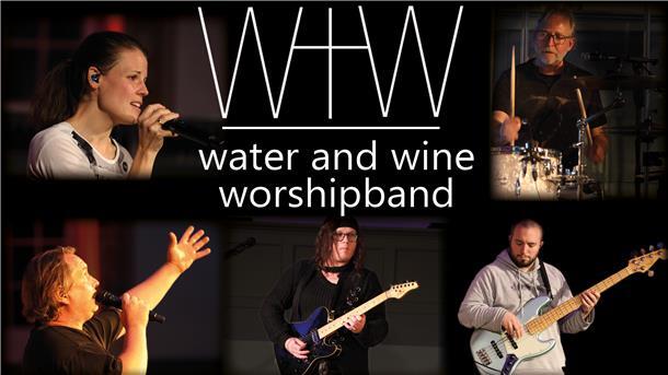 Die Worship-Band Water & Wine bringt heute Abend in Oelkershusen moderne Kirchenmusik auf die Bühne.