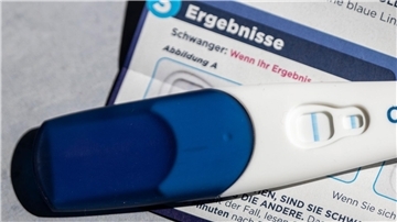 Die Zahl der Teenagermütter in Deutschland ist rückläufig.