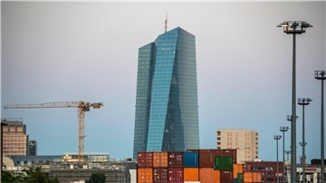 Die Zentrale der Europäischen Zentralbank (EZB) in Frankfurt. Was wird sie am Donnerstag entscheiden?