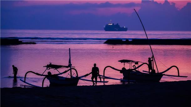 Bali: Deutscher und Österreicher im Meer vermisst Die zur Provinz Bali gehörende kleine Nachbarinsel Nusa Penida ist bei Tauchfans aus aller Welt beliebt.