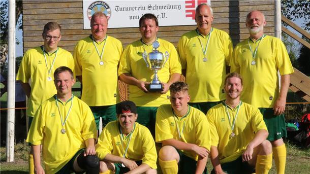 TSV Abbehausen gewinnt Schleuderballturnier.