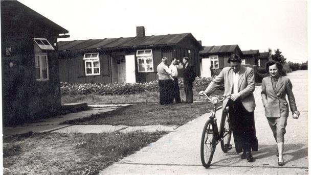 Diese Baracken in Rodenkirchen hatten in den 1930er Jahren die Nationalsozialisten für den Reichsarbeitsdienst bauen lassen.