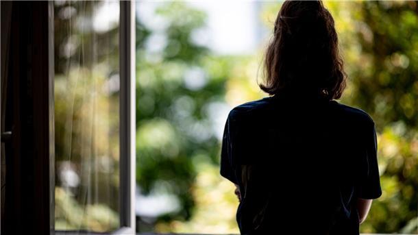 Einigung: Mutterschutz künftig auch bei Fehlgeburten Diese Woche soll im Bundestag fraktionsübergreifend der Mutterschutz bei Fehlgeburten verabschiedet werden, hieß es.