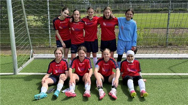 Das U16-Mädchen-Team des Lloyd Gymnasiums