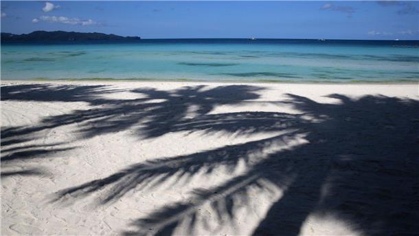 Philippinen: Tourismus-Werbeclip zeigt andere Länder Dieser Strand liegt wirklich auf den Philippinen - einige der Orte in dem Werbeclip dagegen nicht.