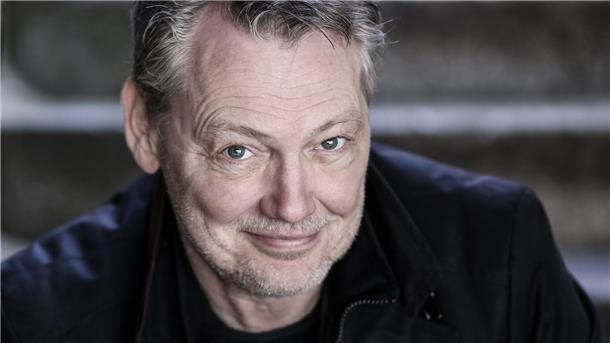 Dirk Böhling tritt mal wieder im Theater im Fischereihafen auf.