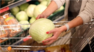 Discounter sind laut einer Umfrage bei der Mehrheit der Deutschen sehr beliebt.