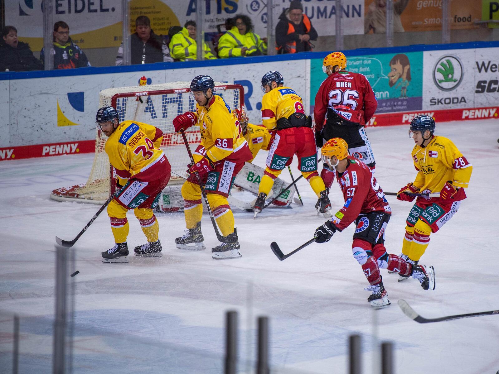 Dominik Uher, Alex Friesen und Nicholas Jensen.