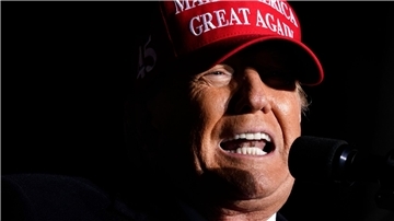 Donald Trump könnte erneut für das Amt des Präsidenten der Vereinigten Staaten kandidieren.