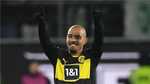 Medien: Dortmunds Malen einigt sich mit Aston Villa Dortmunds Donyell Malen plant laut Medienberichten einen Abgang nach England.