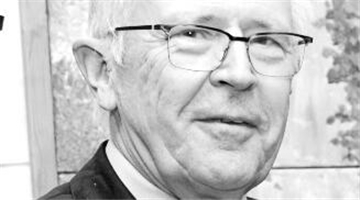 Dr. Rainer Menge