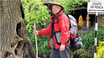 Dr. Wolfgang Trescher aus Heeslingen auf dem Jakobsweg in Spanien.