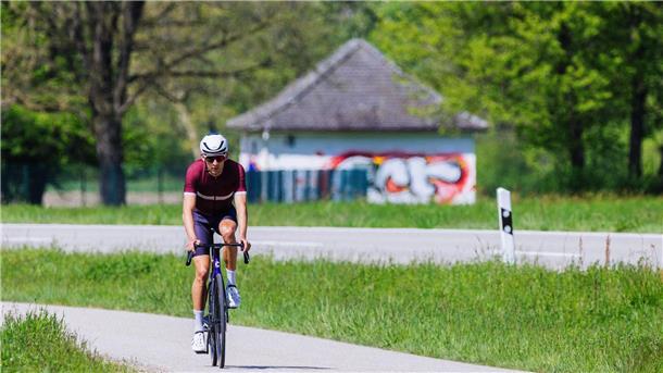 „Einfach genießen“: Comeback nach Herzinfarkt mit 28 Jahren Drei Disziplinen - der Trainingsaufwand ist groß.