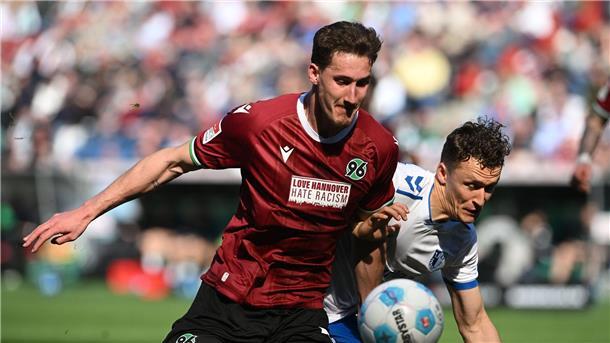 Droht auszufallen: Hannovers Phil Neumann 