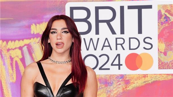 Dua Lipa freut sich auf Tournee-Start in Berlin Dua Lipa: „Es wird wie immer ein großes Spektakel.“