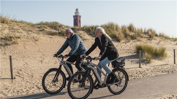 E-Bikes helfen Älteren mobil zu bleiben, vor allem auch auf längeren Touren.