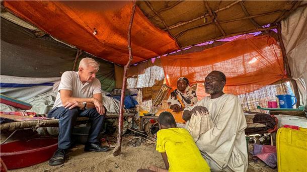 Egeland wirft der internationalen Gemeinschaft mit Blick auf die Krise im Sudan empörendes Verhalten vor. 