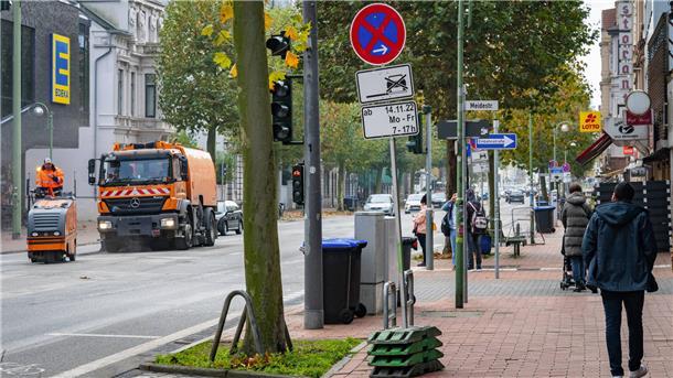 Die Hafenstraße ist in Bremerhaven eine Hauptschlagader im Stadtteil Lehe.