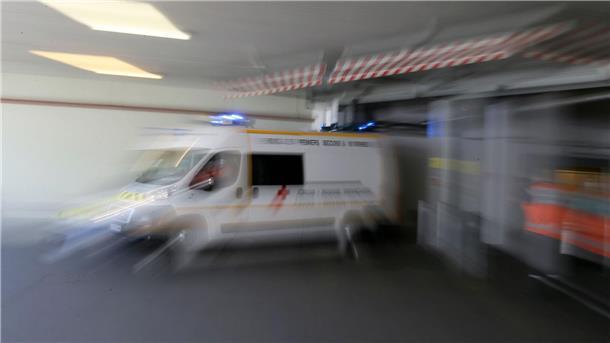 Vater vergisst 16-monatigen Sohn im Elsass im Auto - tot Ein 16 Monate altes Kleinkind ist in Frankreich in einem Auto auf einem Firmenparkplatz gestorben. (Symbolbild)