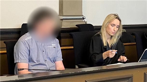 Ein 43-Jähriger ist vom Landgericht Verden zu lebenslanger Haft verurteilt worden - unter anderem wegen Mordes an einer Inline-Skaterin 
