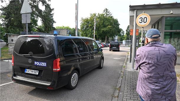 Ein BGH-Ermittlungsrichter setzte Haftbefehl in Vollzug.