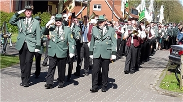 Himmelfahrtsumzug des Schützenvereins Stinstedt