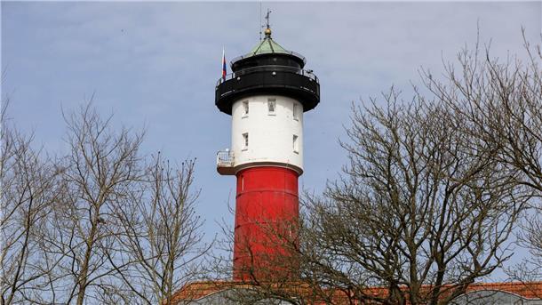 Ein Blick auf den alten Leuchtturm der Insel.