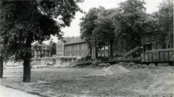 Ein Blick auf den Bahnhofsvorplatz nach dem Abbruch des Langen Jammers. Fritz Frerichs fotografierte 1960.
