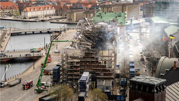 Ein Blick auf die Überreste der alten Börse in Kopenhagen.
