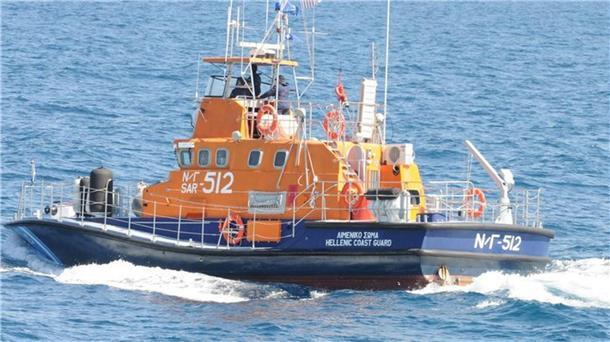 Hunderte Migranten im Mittelmeer südlich von Kreta gerettet Ein Boot der griechischen Küstenwache. (Archivbild)